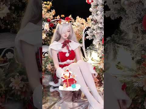 Homestuck Christmas Cosplay Extravaganza: Hot Chinese Girl&#039;s Festive Magic! 🎄🌟 #XmasCosplayShow